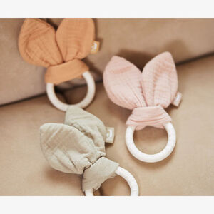 Anneau de dentition en silicone Bunny Ears Wild Rose 