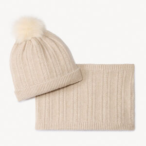 Set van 2 mutsen en snood in geribd gebreid met fantasietorsades, gevoerd met ecru sherpa meisjes 