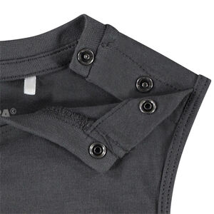 Tweedelig set met bedrukte bermuda voor baby jongen 