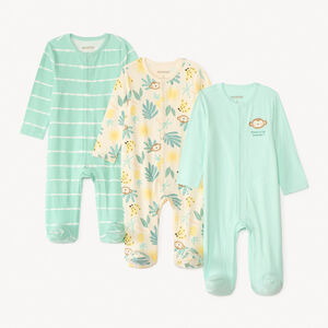 Set van 3 bedankjes met leuke prints voor babyjongens - verschillende openingen afhankelijk van de leeftijd. 