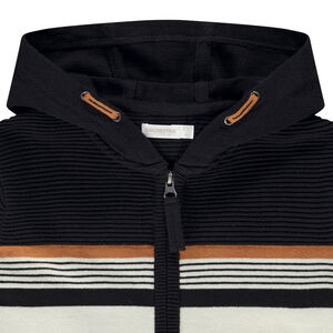 Vest met kap in fantasie gebreid voor jongen 