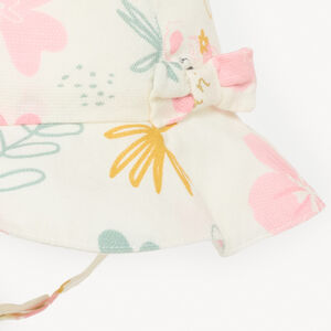 Bob met een fantasieprint en drukknopen voor meisjesbaby's. 