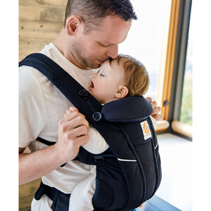 Porte-bébé Omni Breeze - Onyx Noir 