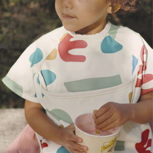 Playful 2-in-1 slabbetje-schort met afneembare mouwen 