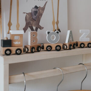 houten locomotief met magneten voor treinset 