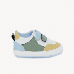 Schoenen met contrasterende inzetstukken voor babyjongen 