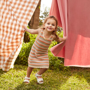 Robe sans manches en tricot pour bébé fille 