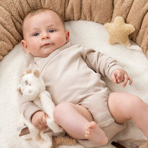 DOUDOU GIRAFE BOUCLETTE 
