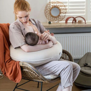 Housse de coussin d'allaitement Buddy corduroy sand 