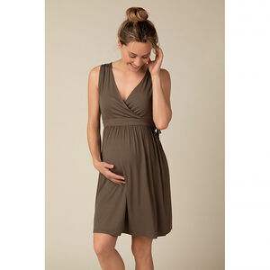 Zomerjurk zonder mouwen met wikkelstijl 