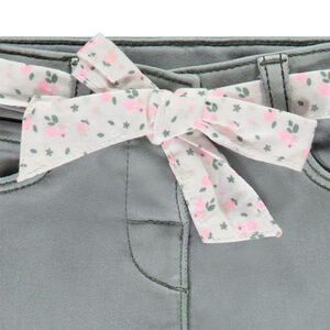 Jean droit avec ceinture fleurie à nouer pour bébé fille 