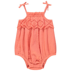 Kort speelpakje van katoengaas met Engels borduurwerk 