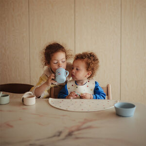 Tasse d’apprentissage en silicone avec paille Retro Cars 
