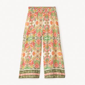 Zwarte en luchtige broek met fantasiedruk voor meisjes 