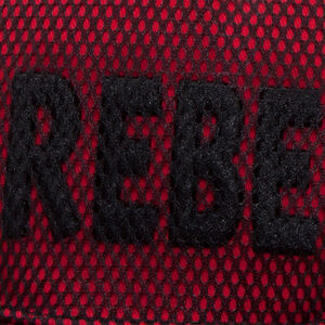 Casquette avec inscription 