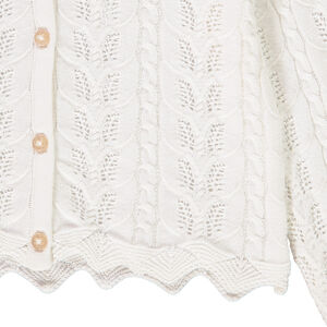 Gilet en tricot ajouré avec jeu de mailles torsadées pour fille 