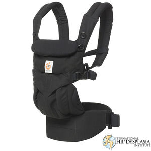 Porte-bébé Omni 360 tout-en-un - Pure Black 