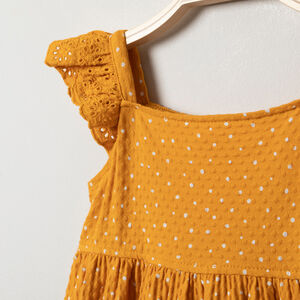 Robe en maille fantaisie à bretelles en broderie anglaise 