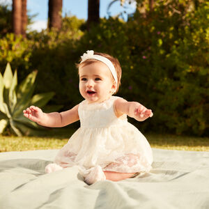 Korte 2-in-1 geborduurde tulle jumpsuit voor babymeisjes 