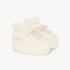 Chaussons en tricot avec nœuds décoratifs pour bébé   