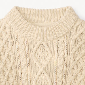 Trui in uni gebreid met kabelpatroon en gekleurd liseré voor jongens 