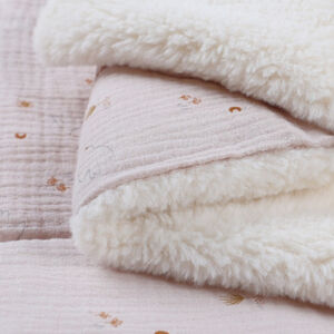 Couverture mousseline & sherpa 75x100cm Colombes du bonheur  