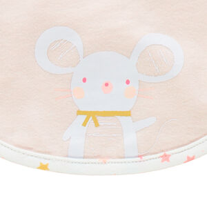 Geboorteset met roze pyjama, bedrukte body en slabbetje 