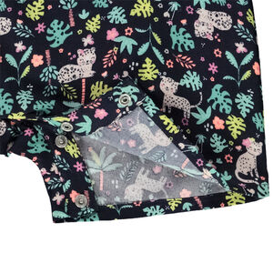 Korte jumpsuit van jungleprint voor baby meisje 