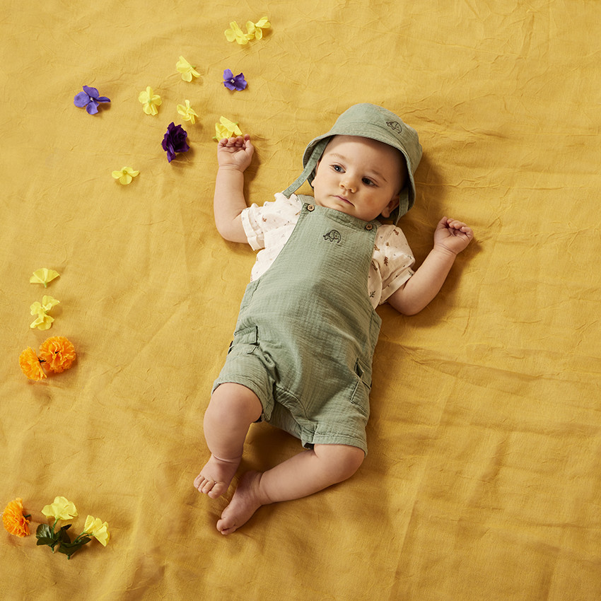 Set van 2 stuks met geborduurde salopette voor baby jongen 