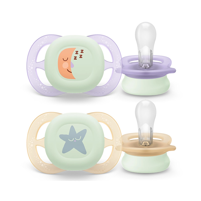 Set van 2 silicone fopspenen 0-2M Ultra Start nacht versierd 