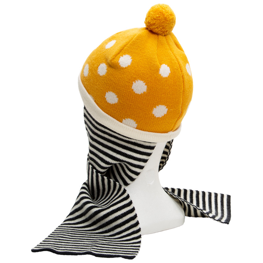 Muts met sjaal van tricot met stippen en strepen van jacquard 