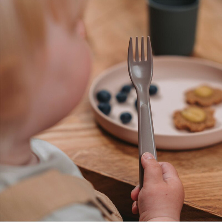 Set de 6 couverts Tiny Bioplastique – Moka/Olive 