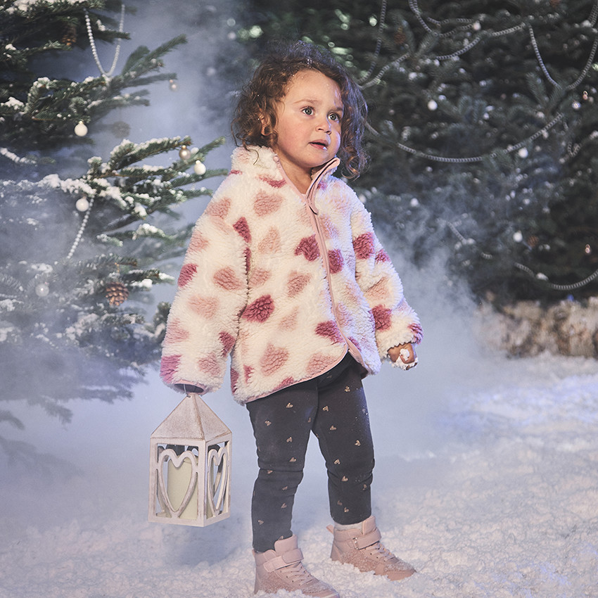 Jas in sherpa met hartenprint voor meisjes 