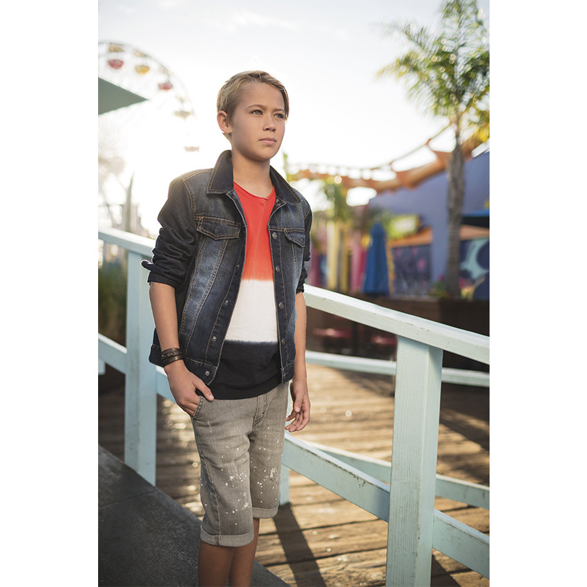 Junior - Bermuda en jeans effet used avec effet de taches de peinture et usures 