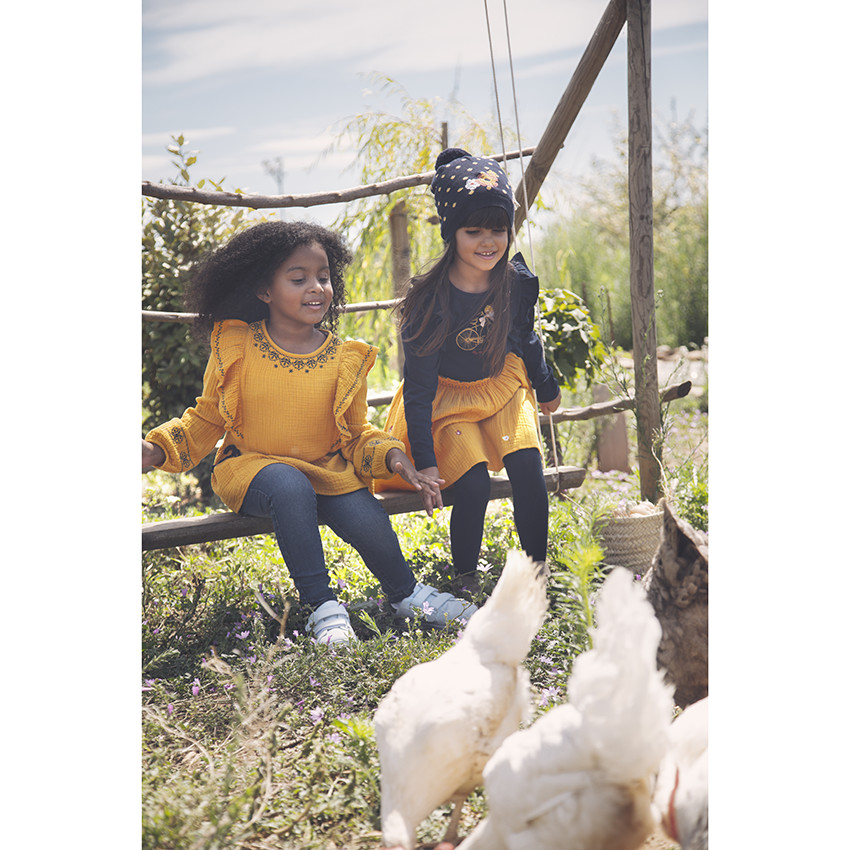Jean slim à fleurs brodées pour enfant fille 