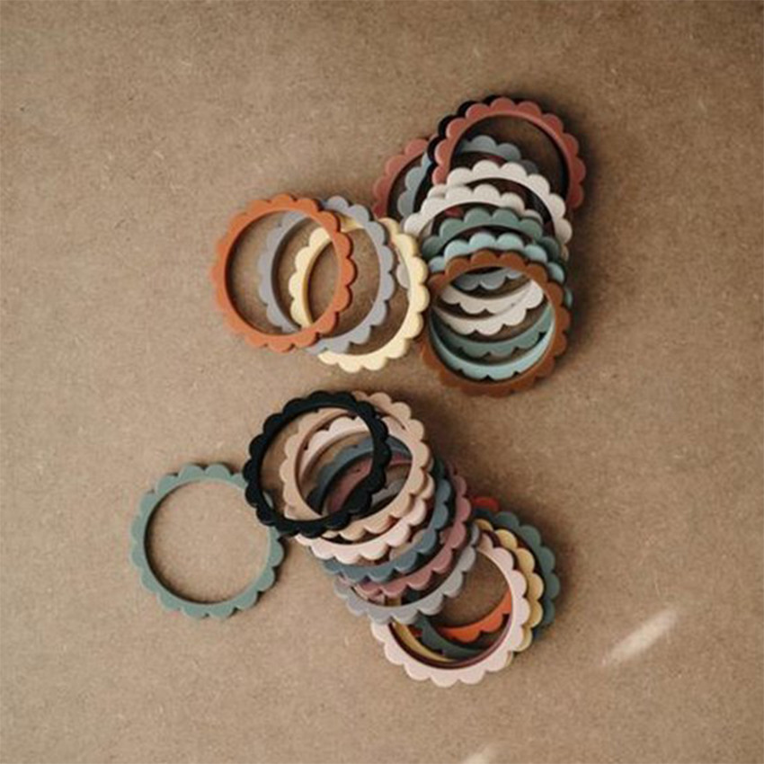 Anneau de dentition bracelets Fleurs Noir/Naturel/Caramel 3pcs  