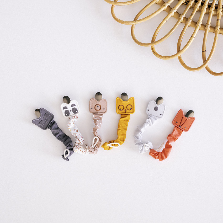 Attache sucette Ethnic Animals 