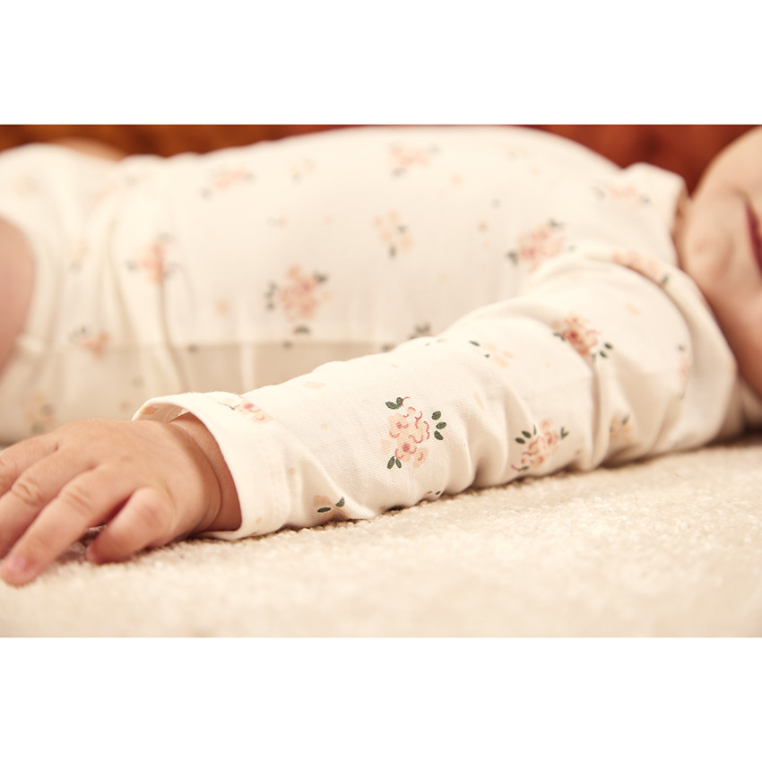 Lot de 7 bodies manches longues fantaisie pour bébé fille 