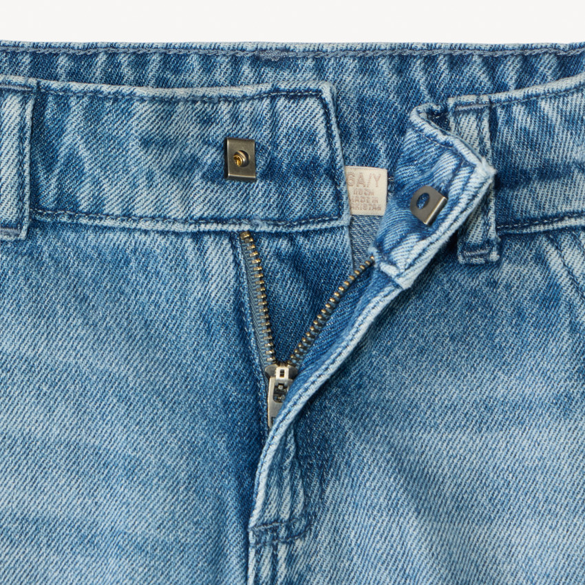 Bermuda style cargo en denim garçon 