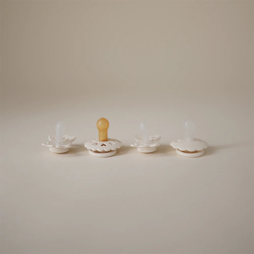 Pack de 4 sucettes nouveau-né Floral Heart T1 cream 