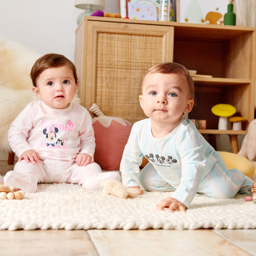 Set van 2 Mickey Disney jersey sleepsuits voor baby jongens 