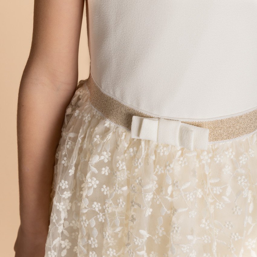 Ceremoniele jurk van geborduurd tule met hartvormige open rug voor meisjes 