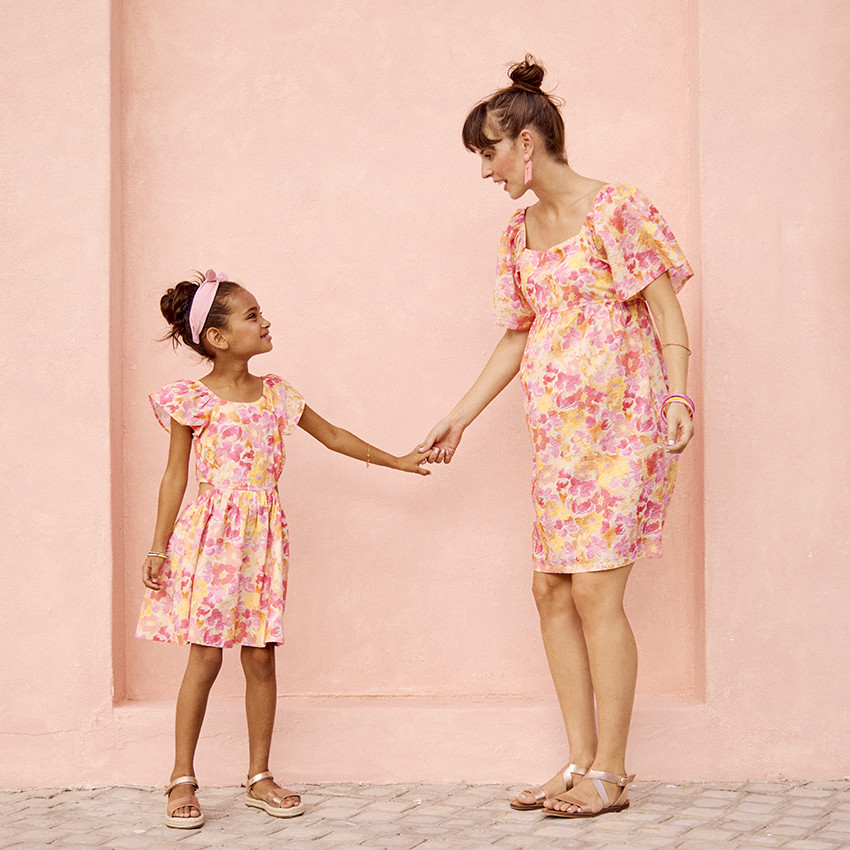 Korte mouwen jurk in seersucker met bloemenprint voor meisjes 