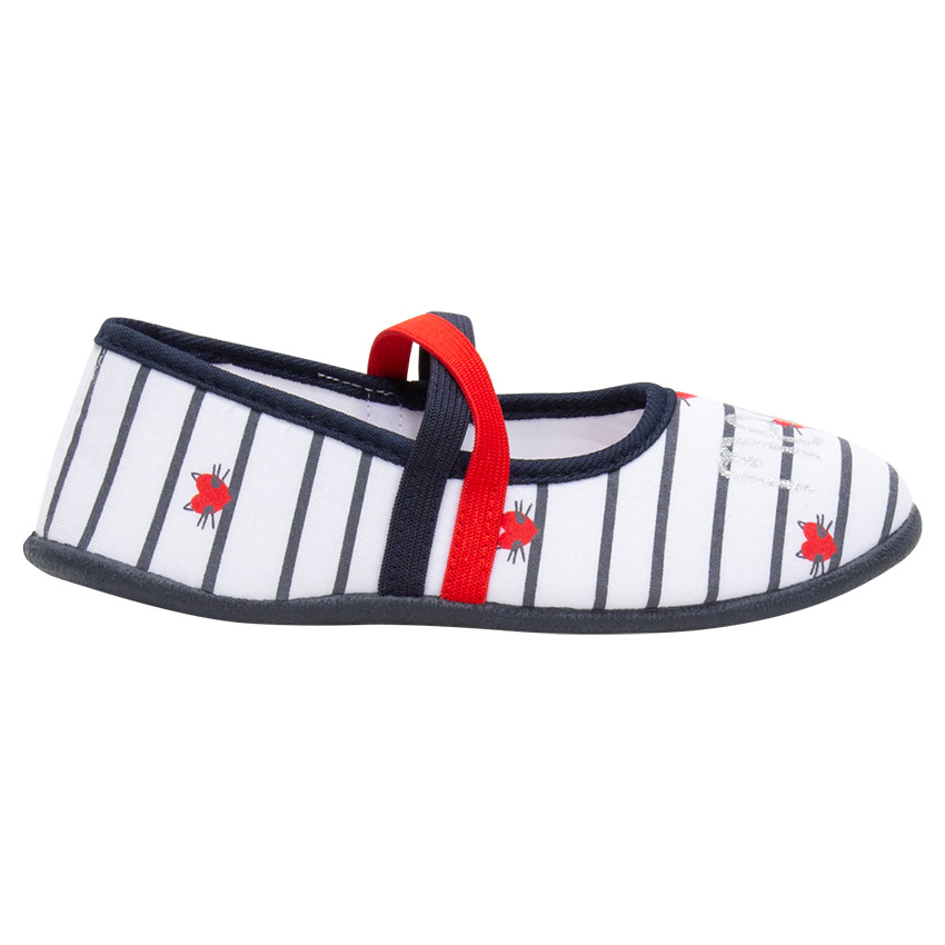 Chaussons bas en jersey avec rayures et coeurs contrastés 