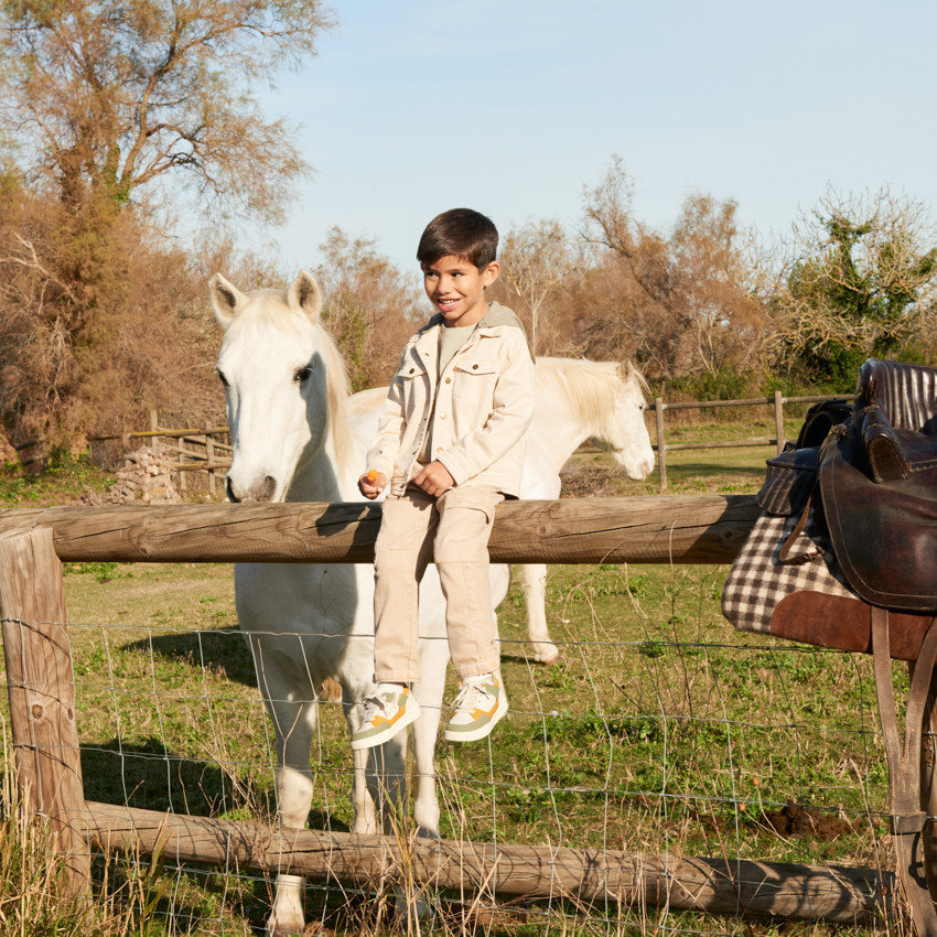 Veste en jean avec capuche amovible pour garçon 