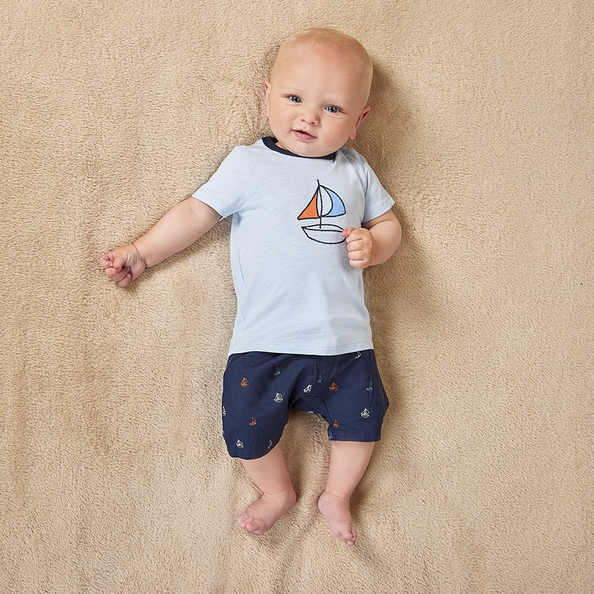 Twee-delige set met zeilpatroon voor babyjongen 