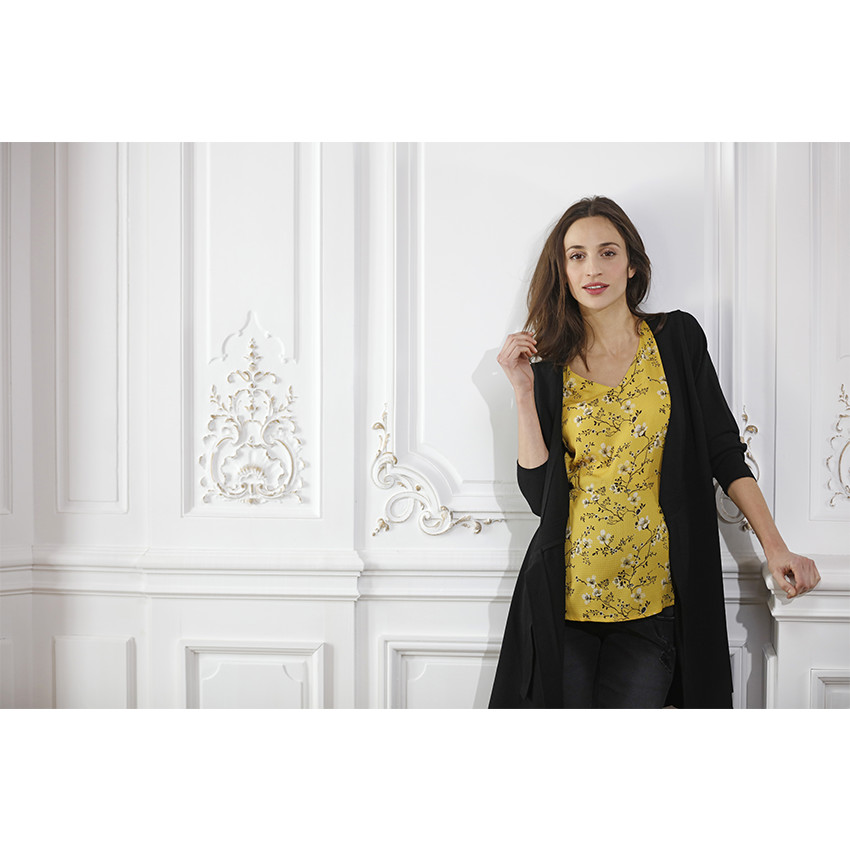 Zwangerschapstop met bloemenprint  