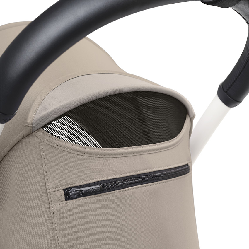 Poussette Stokke® YOYO³ à partir de 6 mois - cadre blanc/taupe 