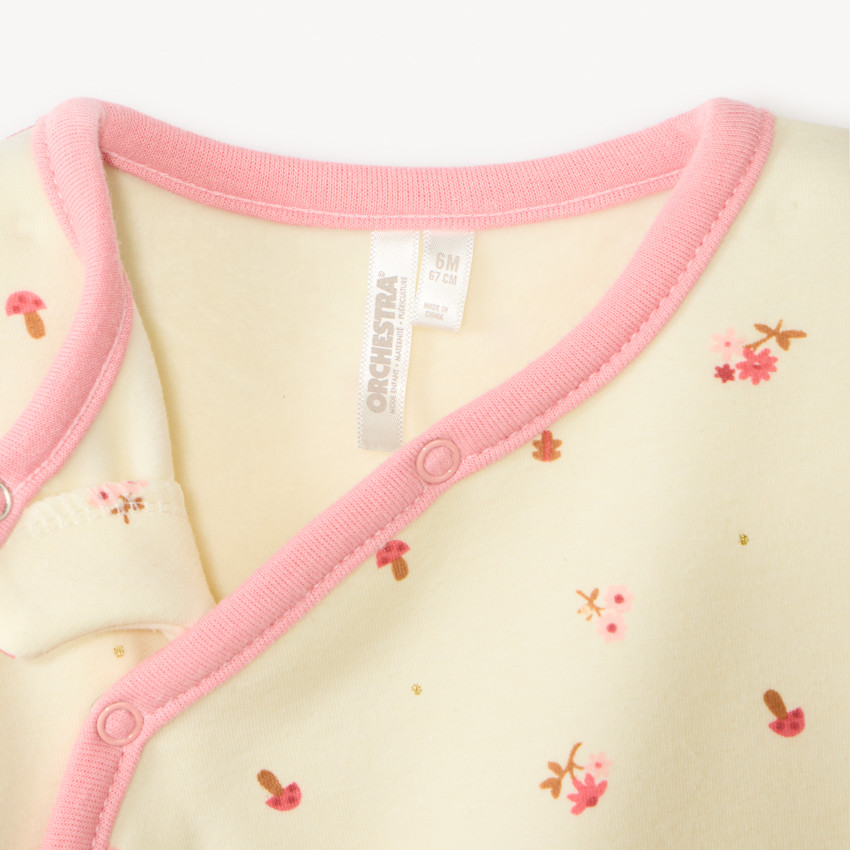 Dors-bien imprimé fleurs pour bébé fille avec ouvertures différentes selon l'âge 