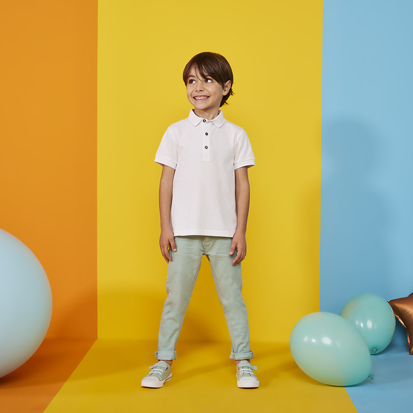 Slim fit unicolore crinkle broek voor jongens 